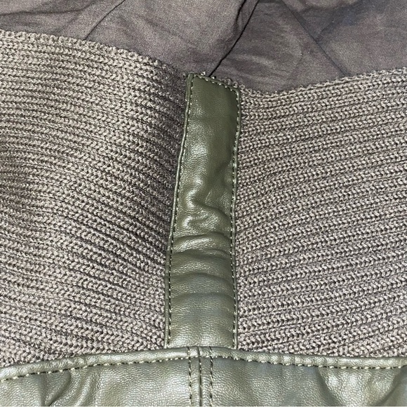 ✅HOST Pick✅ Blank NYC Open Style Jacket, Medium - Picture 6 of 8